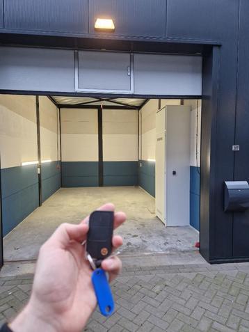 Garagebox Garage Bedrijfsunit toplocatie Alphen aan den Rijn beschikbaar voor biedingen