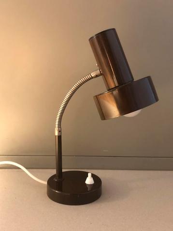 Kleine bureaulamp jaren 60 bruin beschikbaar voor biedingen