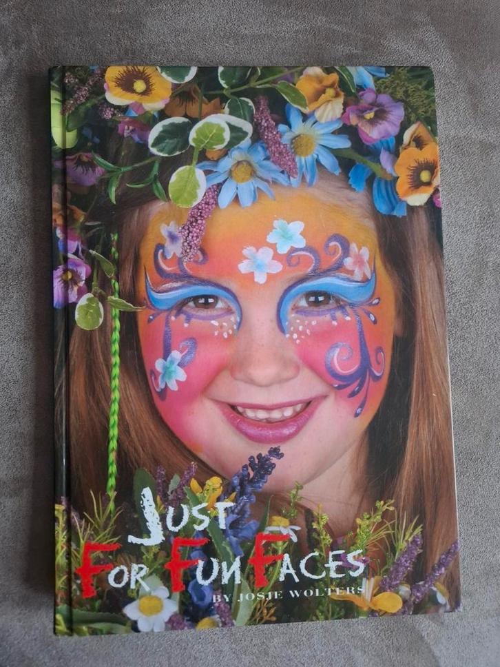 Schminkboek Just for Fun Faces - Josje Wolters, Boeken, Hobby en Vrije tijd, Gelezen, Overige onderwerpen, Geschikt voor kinderen