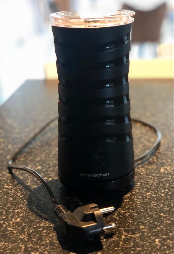 KitchenBrothers Melkopschuimer 4-in-1, Witgoed en Apparatuur, Melkopschuimers, Gebruikt, Elektrische melkopschuimer, Ophalen