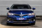 Toyota Auris 1.8 Hybrid |Pano|DAB|Sfeer|Trekhaak (bj 2015), 65 €/maand, 28 km/l, Gebruikt, Euro 6