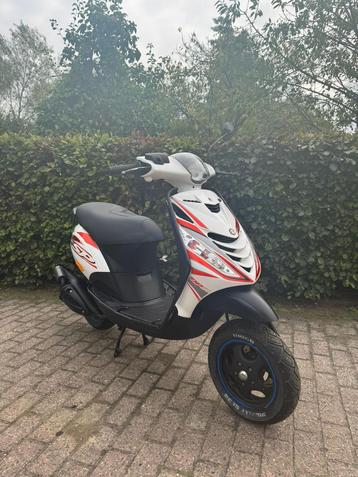⭐️Piaggio zip sp h2o 50cc 2t 9593Km origineel h2o kenteken⭐️ beschikbaar voor biedingen