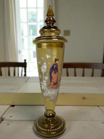 Antieke Boheemse / Duitse pokal amber Moser beschikbaar voor biedingen