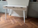 Klein bureau, side table of dressoir, Ophalen, 100 tot 150 cm, Zo goed als nieuw, 25 tot 50 cm