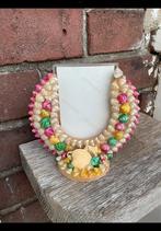 Schelpen fotolijstje met pastelkleurtjes. Schelpjes op hout., Antiek en Kunst, Curiosa en Brocante, Verzenden