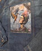 Frida Kahlo met ijsvogel dames spijkerjasje, jeansjasje, den, Ophalen of Verzenden, Zo goed als nieuw, Maat 38/40 (M), Blauw