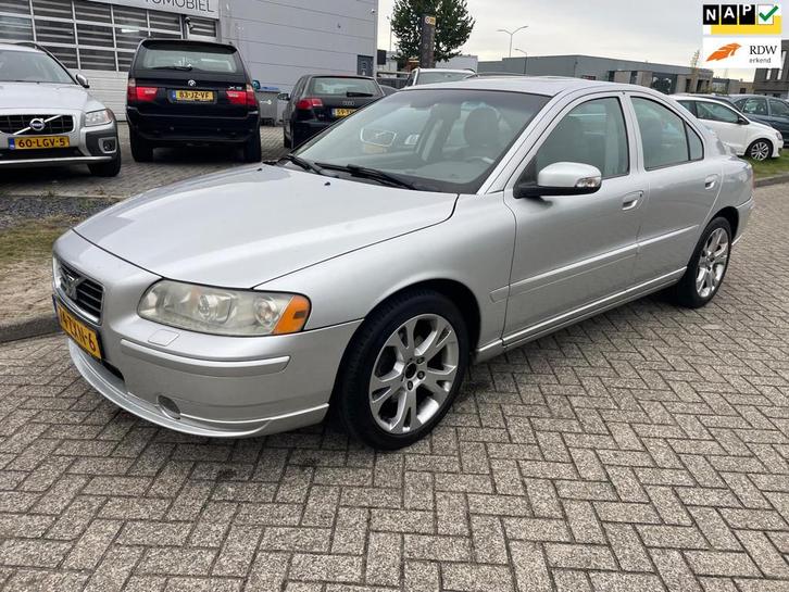 Volvo S60 2.5T Drivers Edition 209 pk, Auto's, Volvo, Bedrijf, Te koop, S60, ABS, Airbags, Airconditioning, Bluetooth, Bochtverlichting