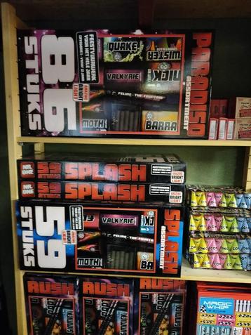 mega partij vuurwerk,allemaal cat 1 dus volkomen legaal beschikbaar voor biedingen