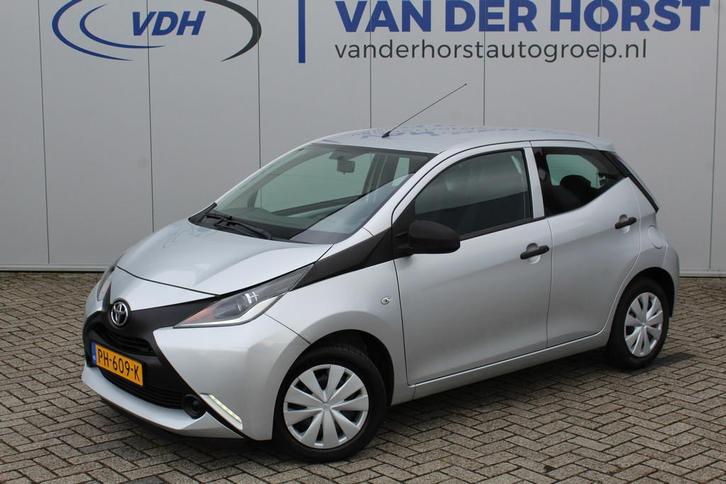 Toyota Aygo 1.0-70pk VVT-i x-fun 5drs. Keurige Toyota Aygo 5, Auto's, Toyota, Te koop, Aygo, ABS, Airbags, Airconditioning, Alarm
