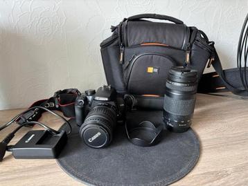Canon eos 1000d met 18-55 en 75-300 lens beschikbaar voor biedingen