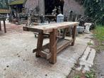 Timmermanswerkbank of industriële houten werkbank sidetable