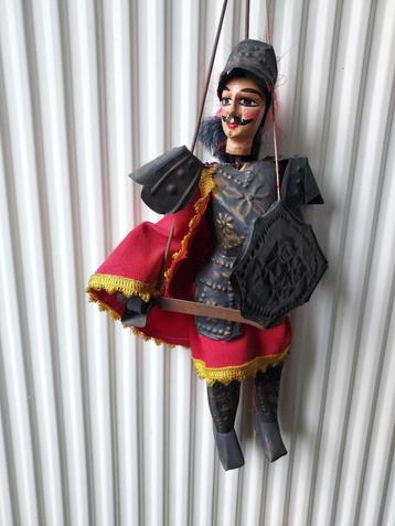 vintage Siciliaanse ridder marionet pop beschikbaar voor biedingen