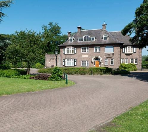 Te huur praktijkruimte / kantoorruimte Nijmegen 20 m2, Huizen en Kamers, Kamers te huur, Nijmegen, 20 tot 35 m²