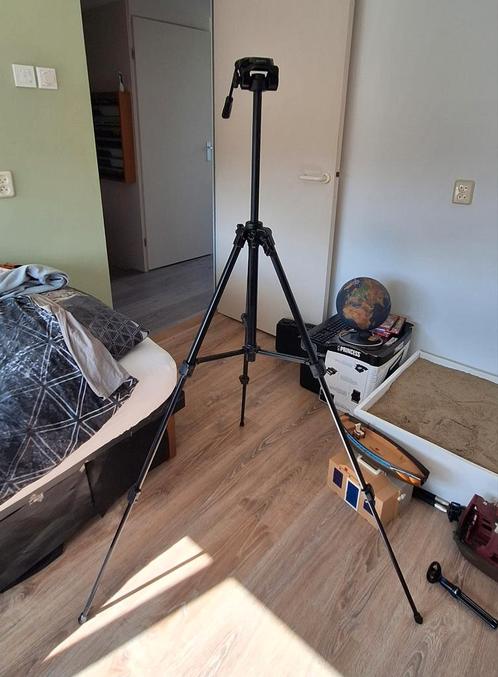Sony Camera Statief - Driepoot - In hoogte verstelbaar, Audio, Tv en Foto, Fotografie | Statieven en Balhoofden, Gebruikt, Driepoot