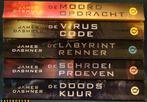 De Labyrinth Renner - James Dashner - Querido - 5x - SC, Ophalen of Verzenden, Gelezen