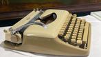 Vintage Triumph Draagbare Typemachine - Jaren 60 Design, Antiek en Kunst, Ophalen of Verzenden