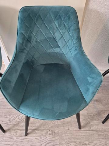 Set van 4  Stoelen beschikbaar voor biedingen