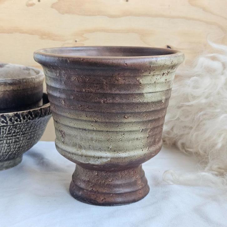 Retro bloempot bruintinten, Verzamelen, Retro, Huis en Inrichting, Ophalen of Verzenden