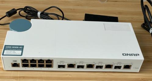 QNAP QSW-M408-4C 10GB netwerk switch met 4 x 10GB + 8 x 1GB, Computers en Software, Netwerk switches, Zo goed als nieuw, Ophalen