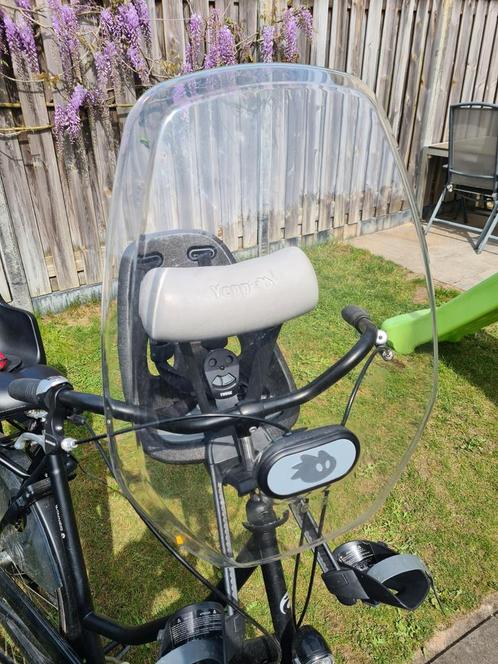 Yepp/Thule fietsstoeltje voor met windscherm en slaaprol, Fietsen en Brommers, Fietsaccessoires | Fietsstoeltjes, Zo goed als nieuw