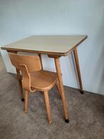 Vintage retro kindertafel/schooltafel + kinderstoel Schilte, Gebruikt, Tafel(s) en Stoel(en), Ophalen