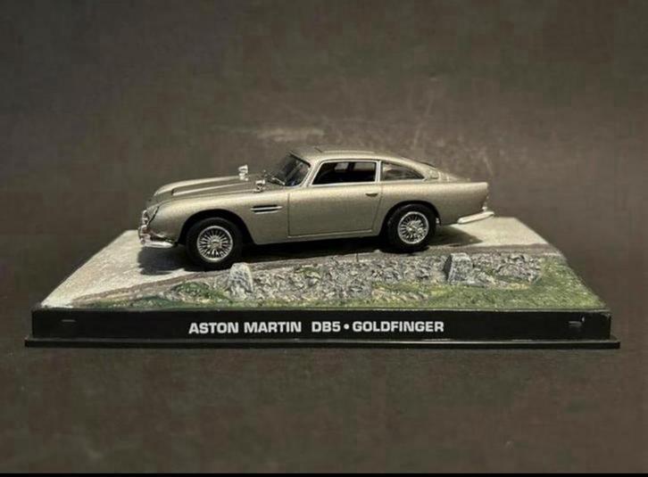 Aston Martin - DB5 James Bond, Goldfinger, Hobby en Vrije tijd, Modelauto's | 1:43, Zo goed als nieuw, Auto, Overige merken, Ophalen of Verzenden