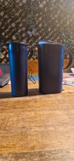 2 Blauwe Tupperware Limonade Kannen, Huis en Inrichting, Keuken | Tupperware, Ophalen of Verzenden, Zo goed als nieuw, Blauw, Beker of Kan