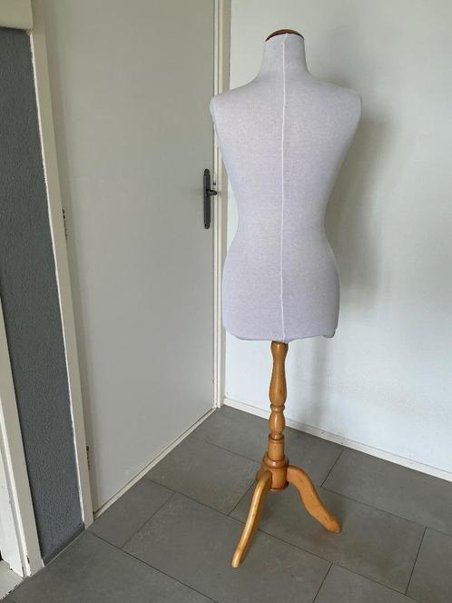 Dames paspop – ideaal voor kledingfoto’s en presentatie, Hobby en Vrije tijd, Naaien en Fournituren, Gebruikt, Paspop, Ophalen