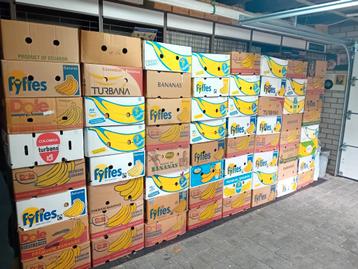 Bananen doos lp,s  veel klassiek beschikbaar voor biedingen