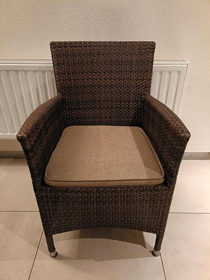 6x rieten stoelen voor binnen of buiten, Tuin en Terras, Tuinstoelen, Zo goed als nieuw, Kunststof, Ophalen