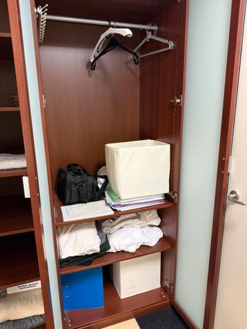 Mooie grote Ikea Pax kast met melkglas en verlichting - afbeelding 5