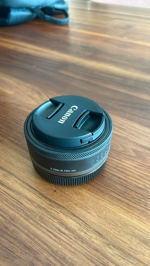 Canon RF-lens 28mm F/2.8  – Zo goed als nieuw!, Audio, Tv en Foto, Fotografie | Lenzen en Objectieven, Zo goed als nieuw, Standaardlens