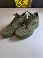 Nike Air Huarache Run Ultra Triple Olive - Maat 42,5, Ophalen of Verzenden, Zo goed als nieuw, Sneakers of Gympen