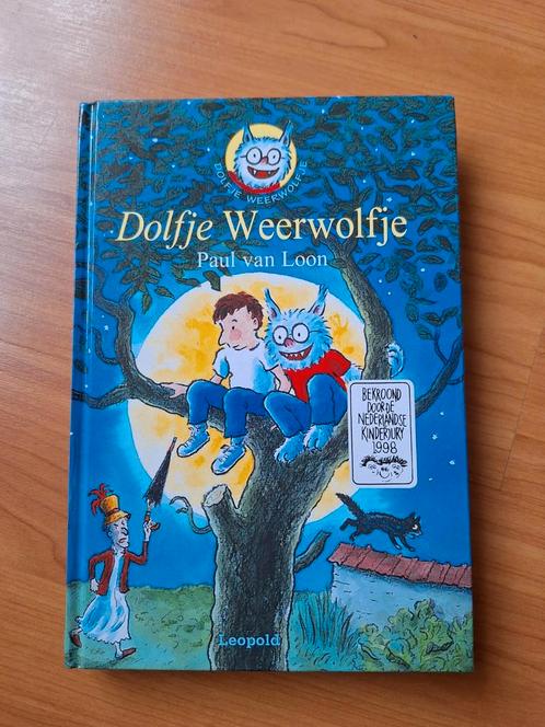 Paul van Loon - Dolfje Weerwolfje, Boeken, Kinderboeken | Jeugd | onder 10 jaar, Zo goed als nieuw, Ophalen of Verzenden