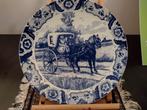 Delfs blauw bord koets, Antiek en Kunst, Antiek | Wandborden en Tegels, Ophalen of Verzenden