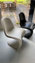 Vitra Panton Chair wit en zwart, Huis en Inrichting, Stoelen, Ophalen, Kunststof, Twee, Wit