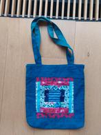 30 bij 30 cmspijkertasje met patchwork, Ophalen of Verzenden, Nieuw, Blauw