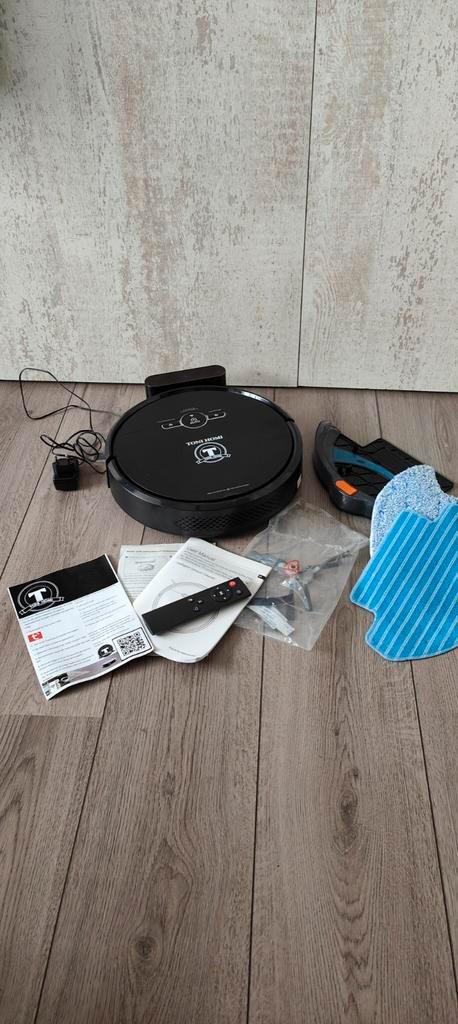 Toni homi robot stofzuiger met dweil funktie, Witgoed en Apparatuur, Stofzuigers, Zo goed als nieuw, Robotstofzuiger, Minder dan 1200 watt