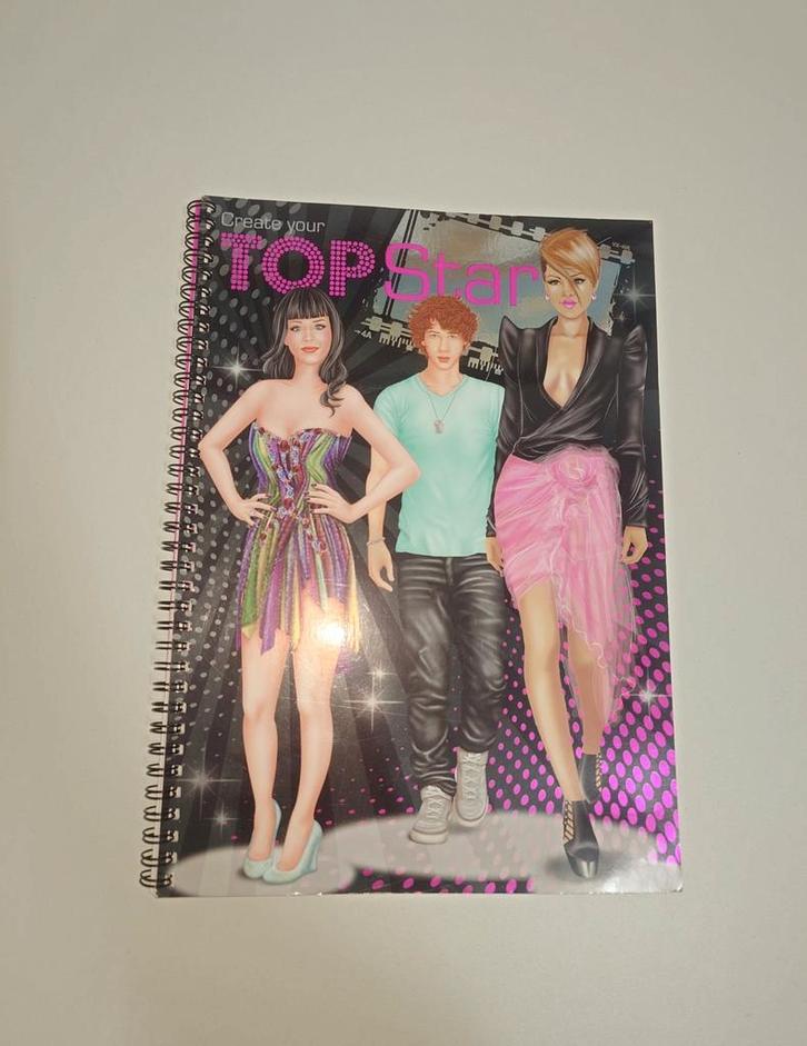 Topmodel Top Model kleurboek tekenboek Top Star popsterren, Hobby en Vrije tijd, Tekenen, Ophalen of Verzenden