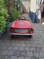 oude Mercedes 190 sl trapauto, Ophalen