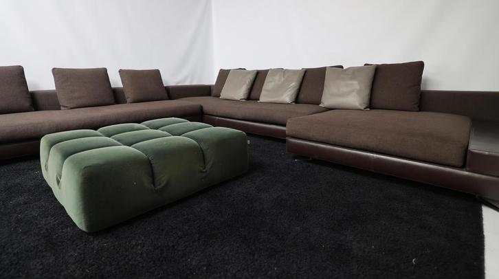 Minotti White hoekbank NP €18.000,-, Huis en Inrichting, Banken | Complete zithoeken, Zo goed als nieuw, Stof, Ophalen