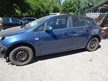 Opel AStra J 1.4 turbo bj 2012 5 deurs voor demontage. beschikbaar voor biedingen
