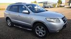 Hyundai Santa Fe €2499,-2.7i V6 Dynamic AIRCO TREKHAAK APK, Voorwielaandrijving, Gebruikt, Parkeersensor, 2000 kg