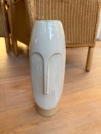 Vaas keramiek, Overige materialen, Wit, Ophalen of Verzenden, Zo goed als nieuw