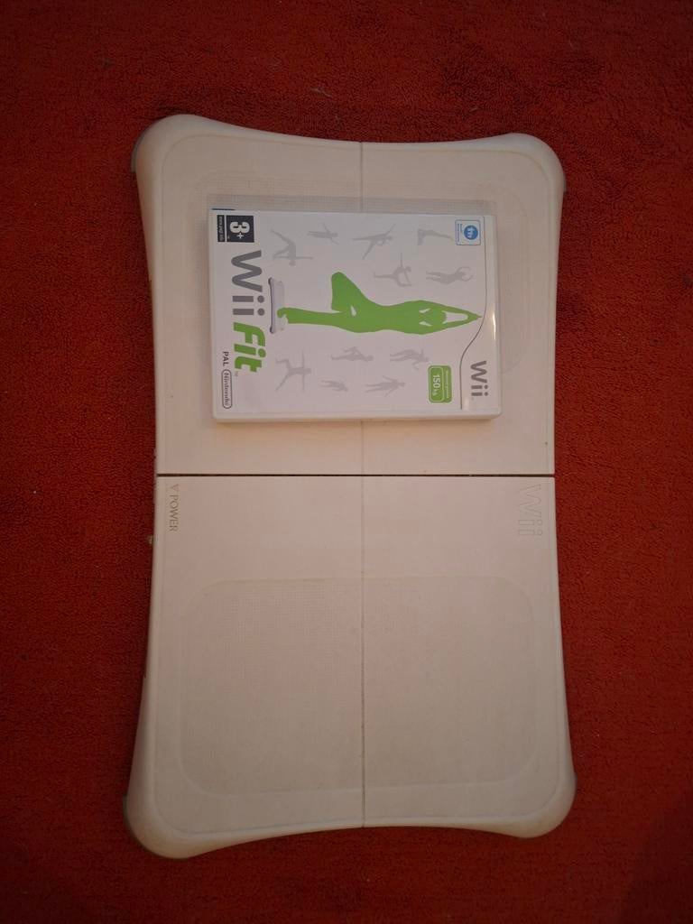 Wii Fit met Balance Board, Ophalen, 1 speler, Zo goed als nieuw, Vanaf 3 jaar