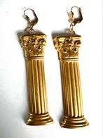 Romeinse goudkleurige pilaren vintage oorbellen, Goud, Overige materialen, Gebruikt, Hangers