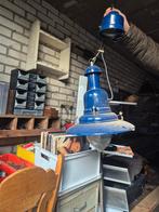 Stoere industriële hanglamp in blauw, Huis en Inrichting, Lampen | Hanglampen, Ophalen, Gebruikt, Minder dan 50 cm