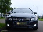 Volvo V70 5Cyl 163pk Aut6 *nwe type* Leer Xenon Pdc 17Velgen, Auto's, Volvo, Euro 5, Gebruikt, Zwart, 1984 cc
