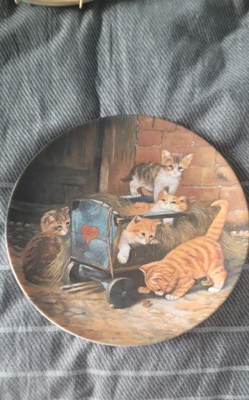Set van 3 decoratieve porseleinen borden – Limited Editions  beschikbaar voor biedingen