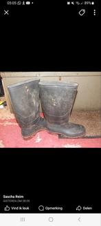 Hevea Laarzen Zwart/Rood maat 43 44 45 wie wil ze verkopen, Ophalen of Verzenden